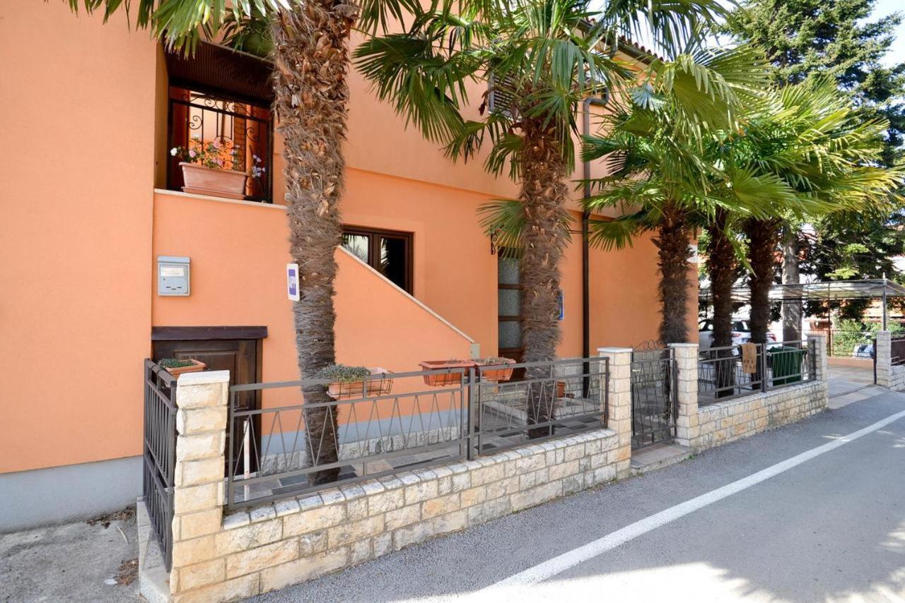 Lili Apartment Novigrad  Bagian luar foto